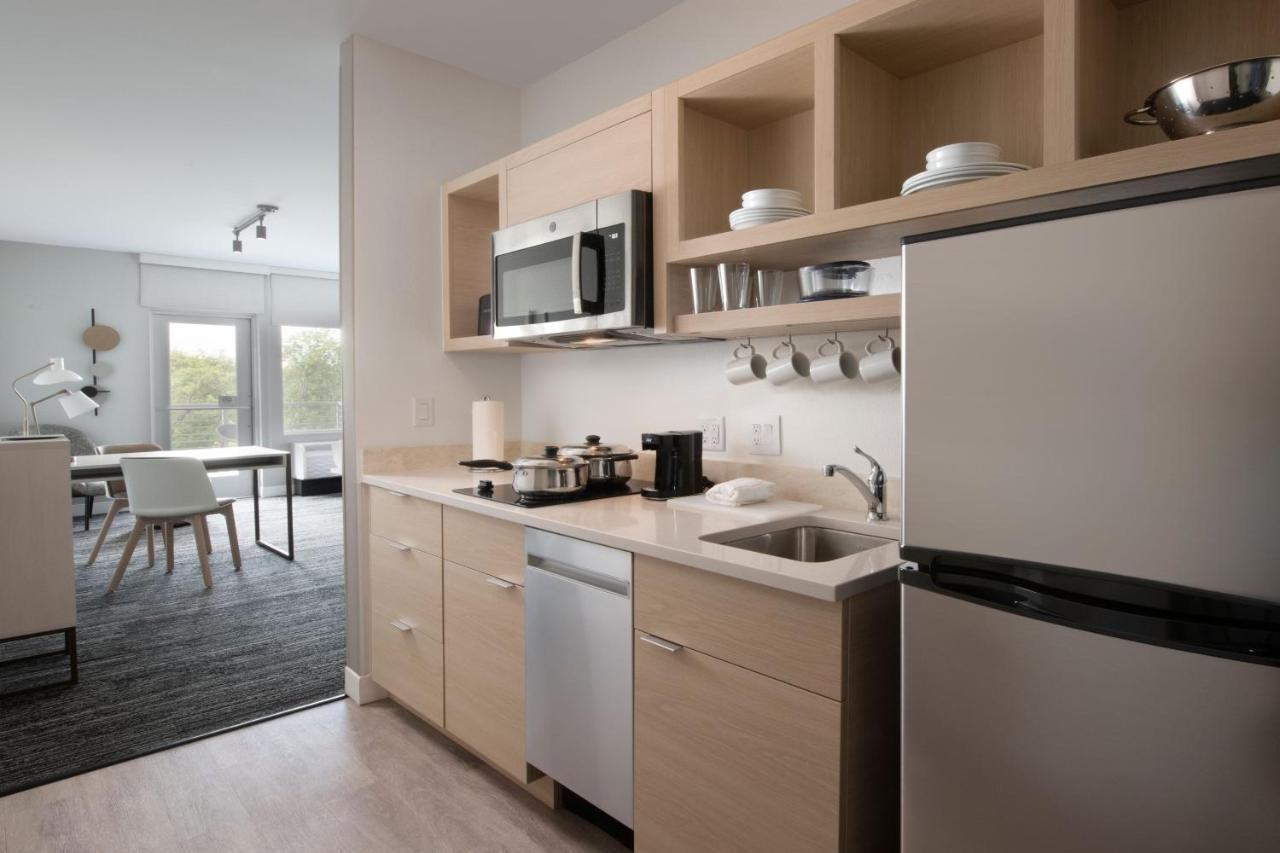 Towneplace Suites By Marriott Dallas 罗克沃尔 外观 照片